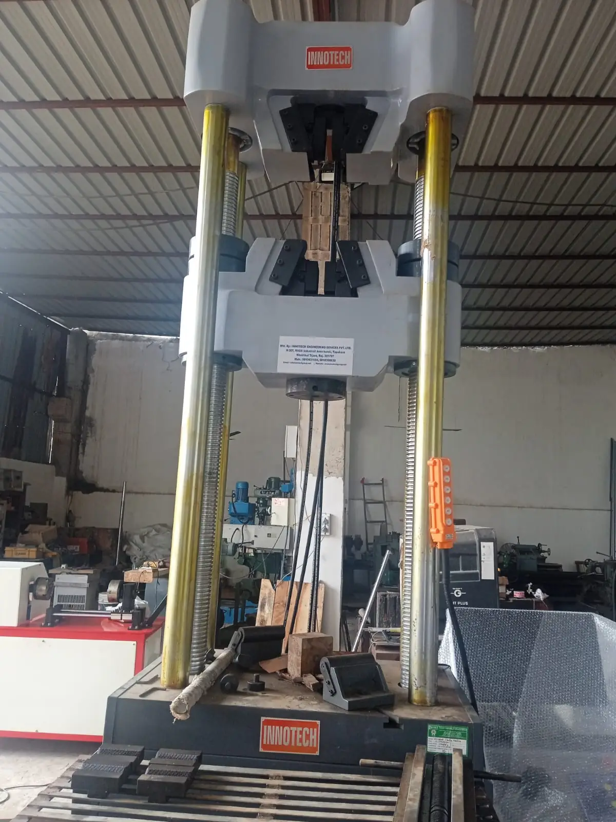Universal Testing Machine Price in India